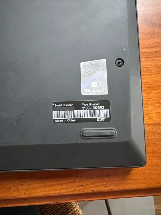 ThinkPad T14s Gen 3 (14" AMD) + Garantie 7