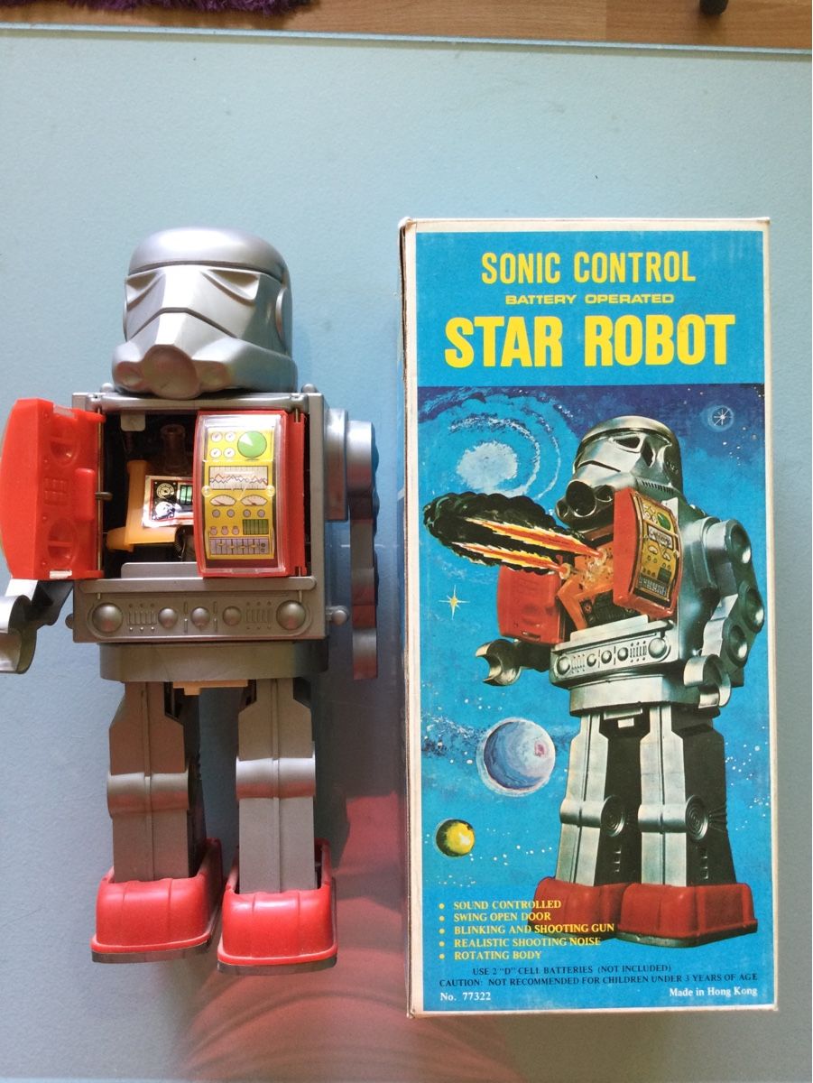 Statuette: Roboter OVP Star Robot Metall Sonic Control Geräusch& Licht – Usato da Basel venduto da pink2010 1