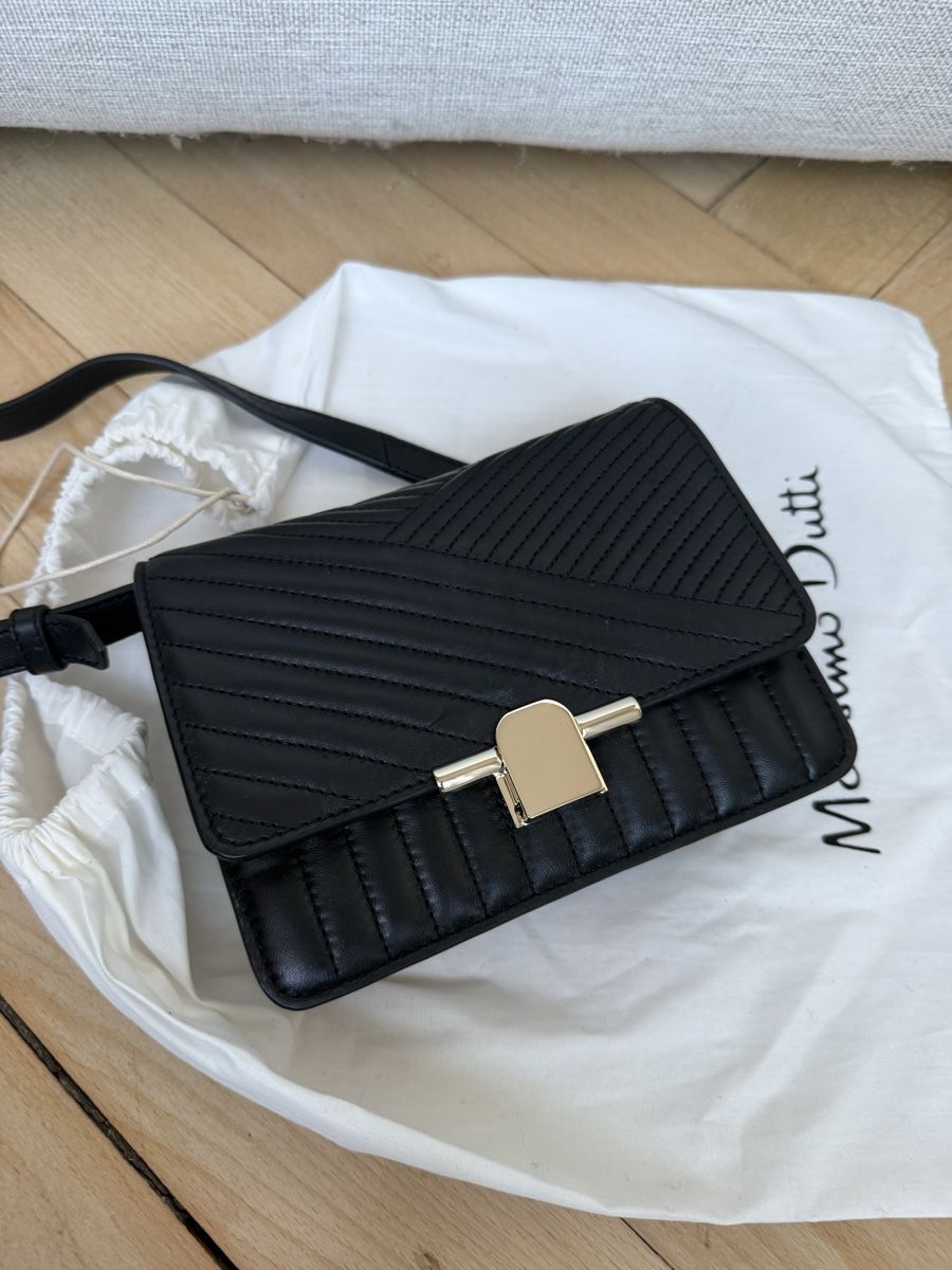 Massimo Dutti Borse da donna: Kleine Ledertasche von Massimo Dutti – Usato da Zürich venduto da Andaluca 5