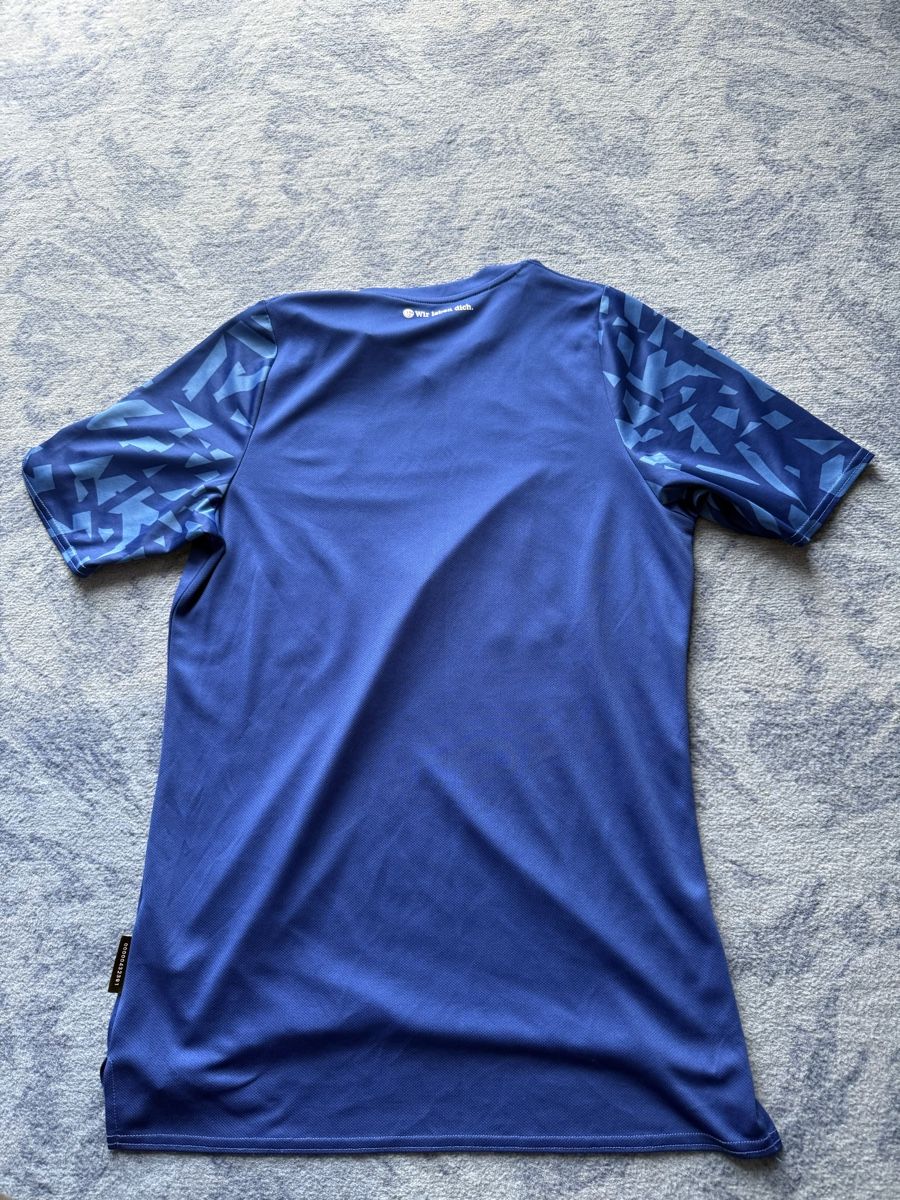 Umbro Canottiere & Pantaloni: Schalke 04 Heim 2019/2020 – Usato da Tuttwil venduto da jus_c9sj 1