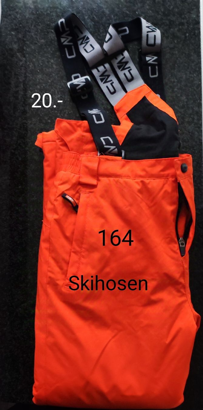 Kleiderpakete: Winter Set – Gebraucht aus Othmarsingen von HBN 2