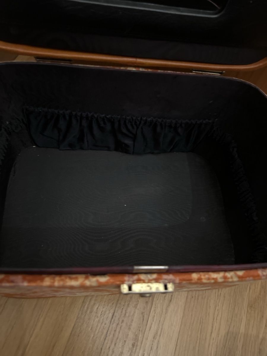 Valigie: Vintage | Leder Kosmetikkoffer – Usato da Basel venduto da SimpleE 3