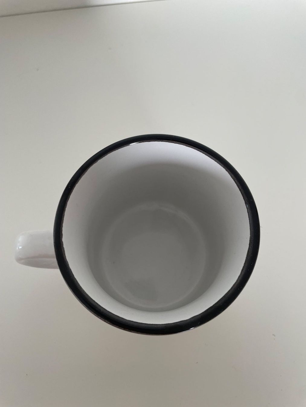 Tazze: Tasse weiss – Usato da Basel venduto da schnudibu