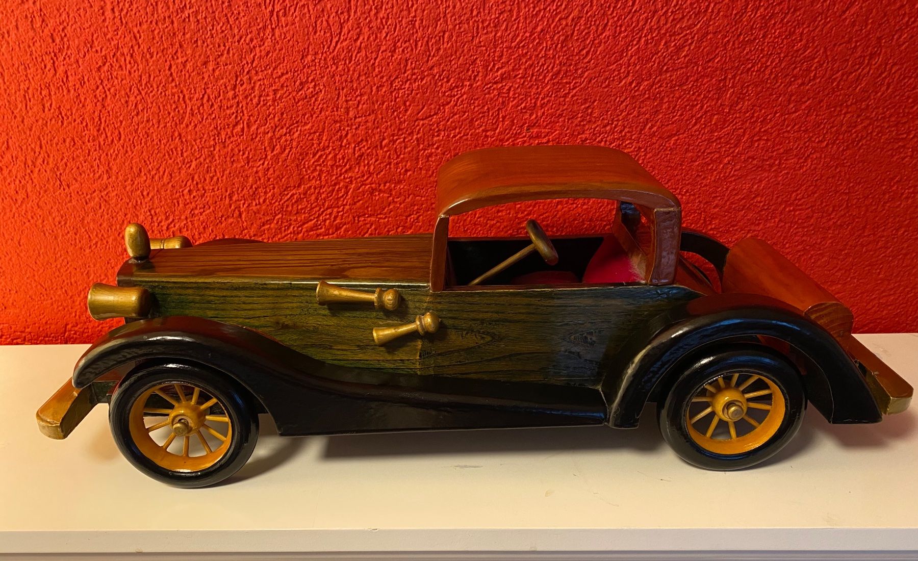 Modellini d'auto: Handgefertigtes Oldtimer Holzauto - Vintage 55cm – Usato da Zäziwil venduto da Emlea 3