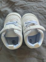 Baby Sneaker Schuhe weiss 9/10 Monate