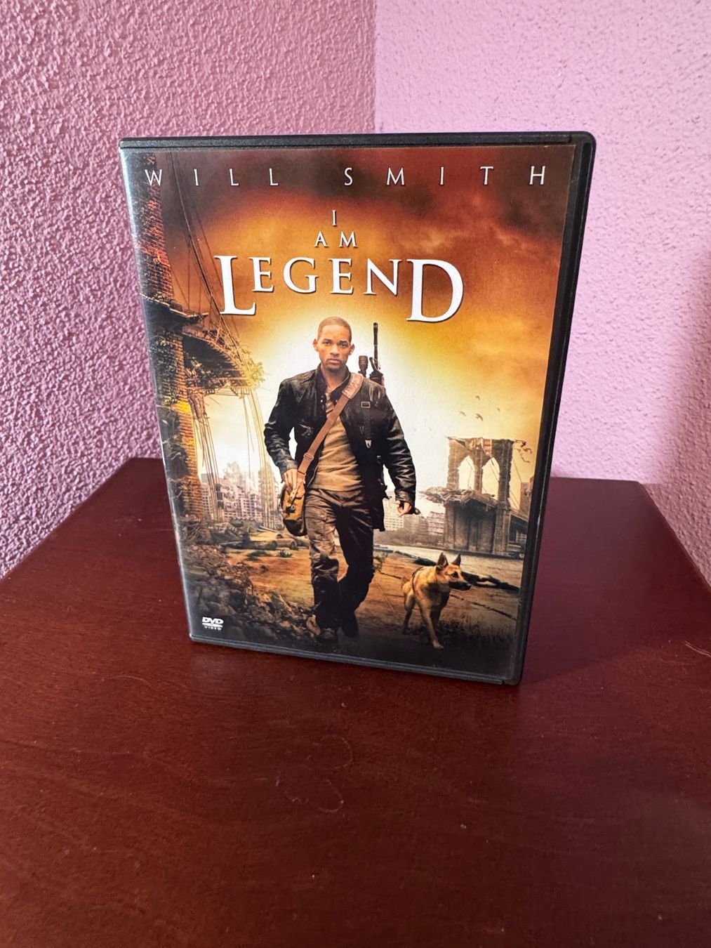 Tutti i DVDs: "I Am Legend" DVD – Usato da Scherzingen venduto da hei_sq66