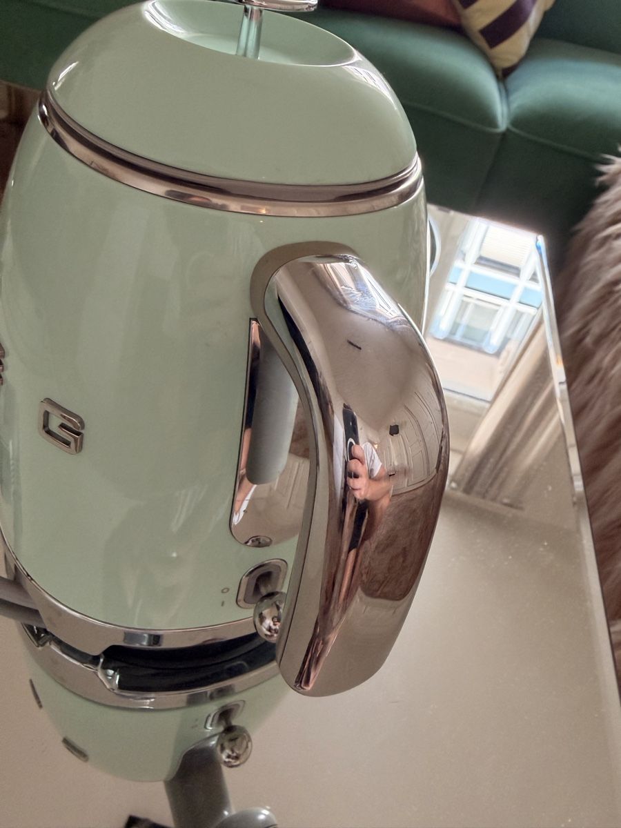 Smeg Bouilloires électriques: SMEG - Wasserkocher   – D'occasion à Zürich par pre_vy7t 3