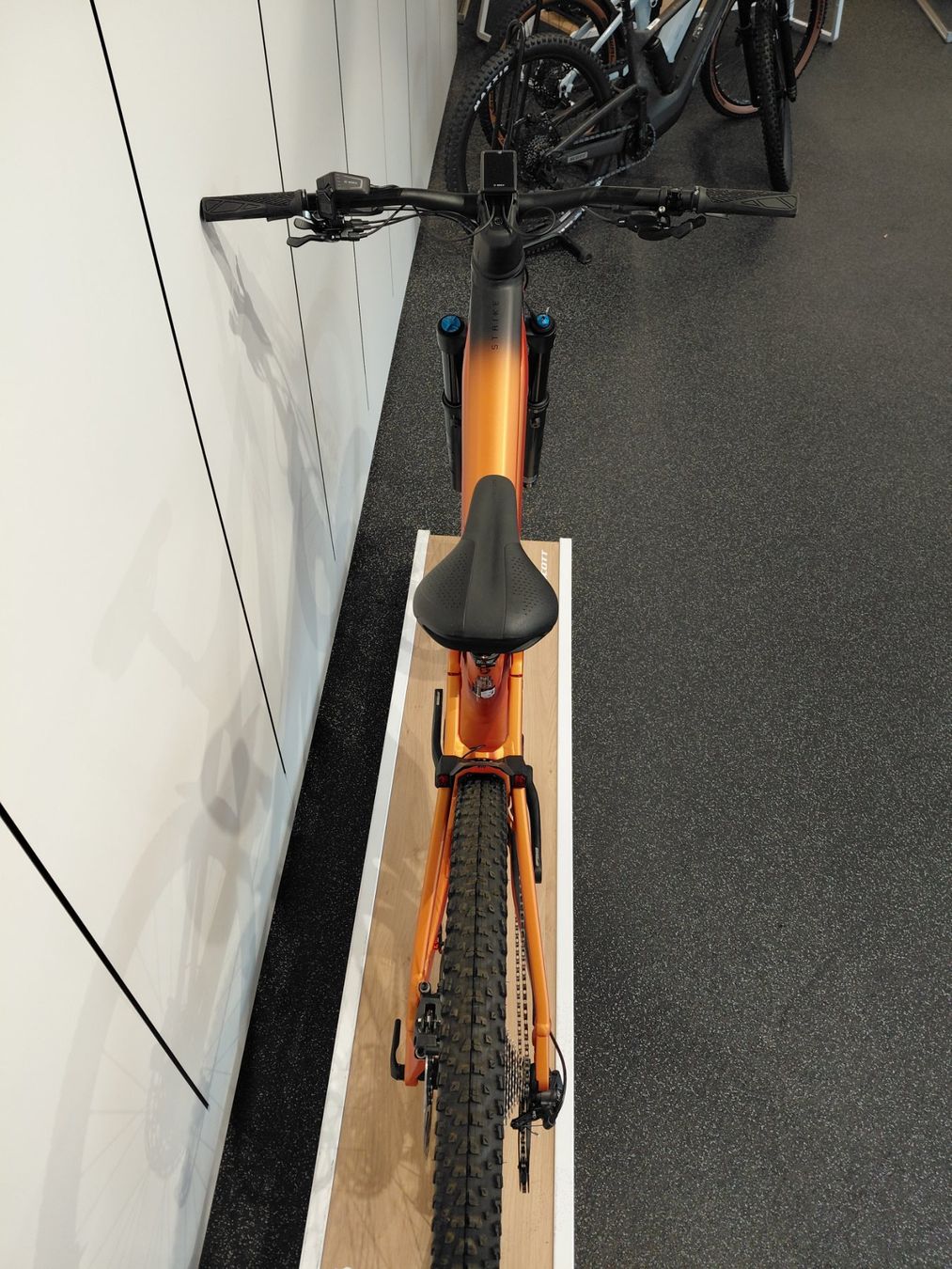 Scott Velos: Scott Strike eRide 910 EVO 2023 – Neu und originalverpackt aus Klosters von mie_9vjk 5