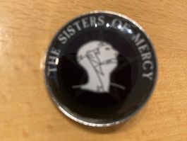 The Sisters of Mercy  Pin Anstecker Punk Metal Rock Band