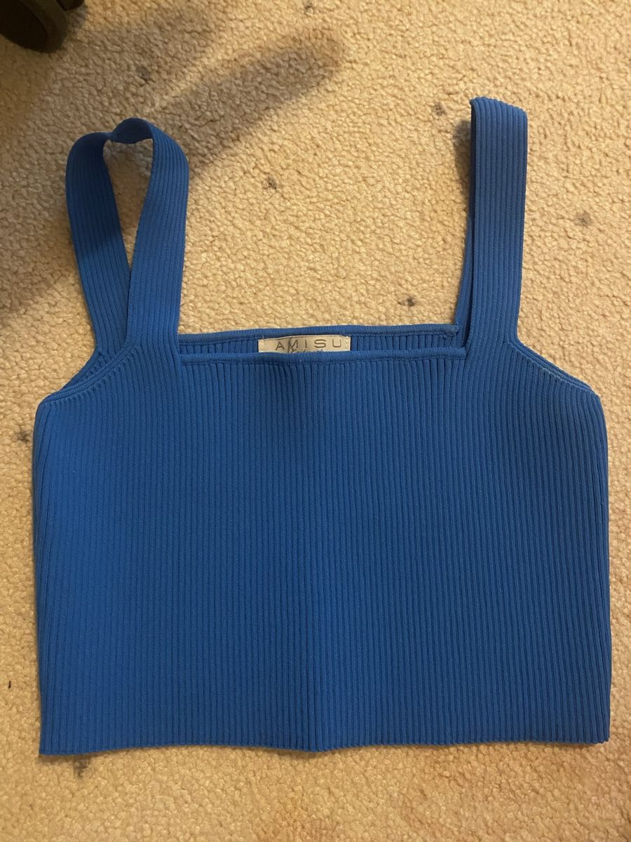 Top: Amisu Stricktop blau Grösse M neuwertig – Nuovo (secondo la descrizione) da Merlischachen venduto da aly_9ncj