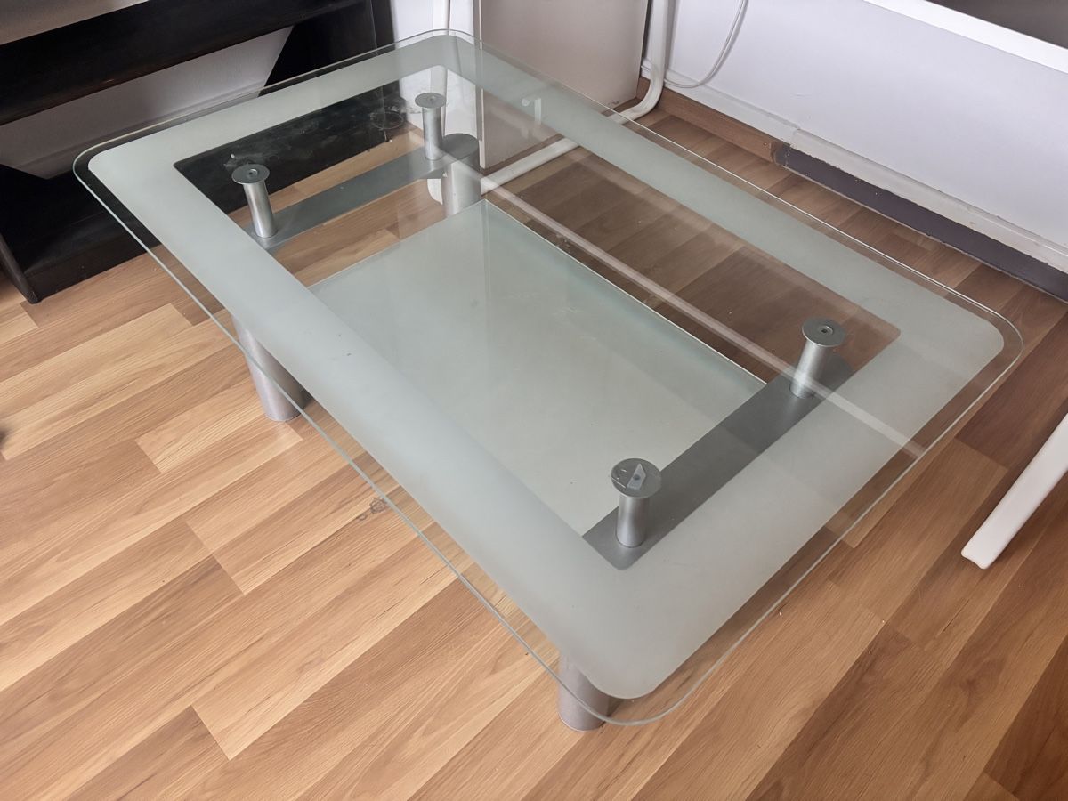 Tische: Couchtisch – Gebraucht aus Neuhausen von ish_8g79 1