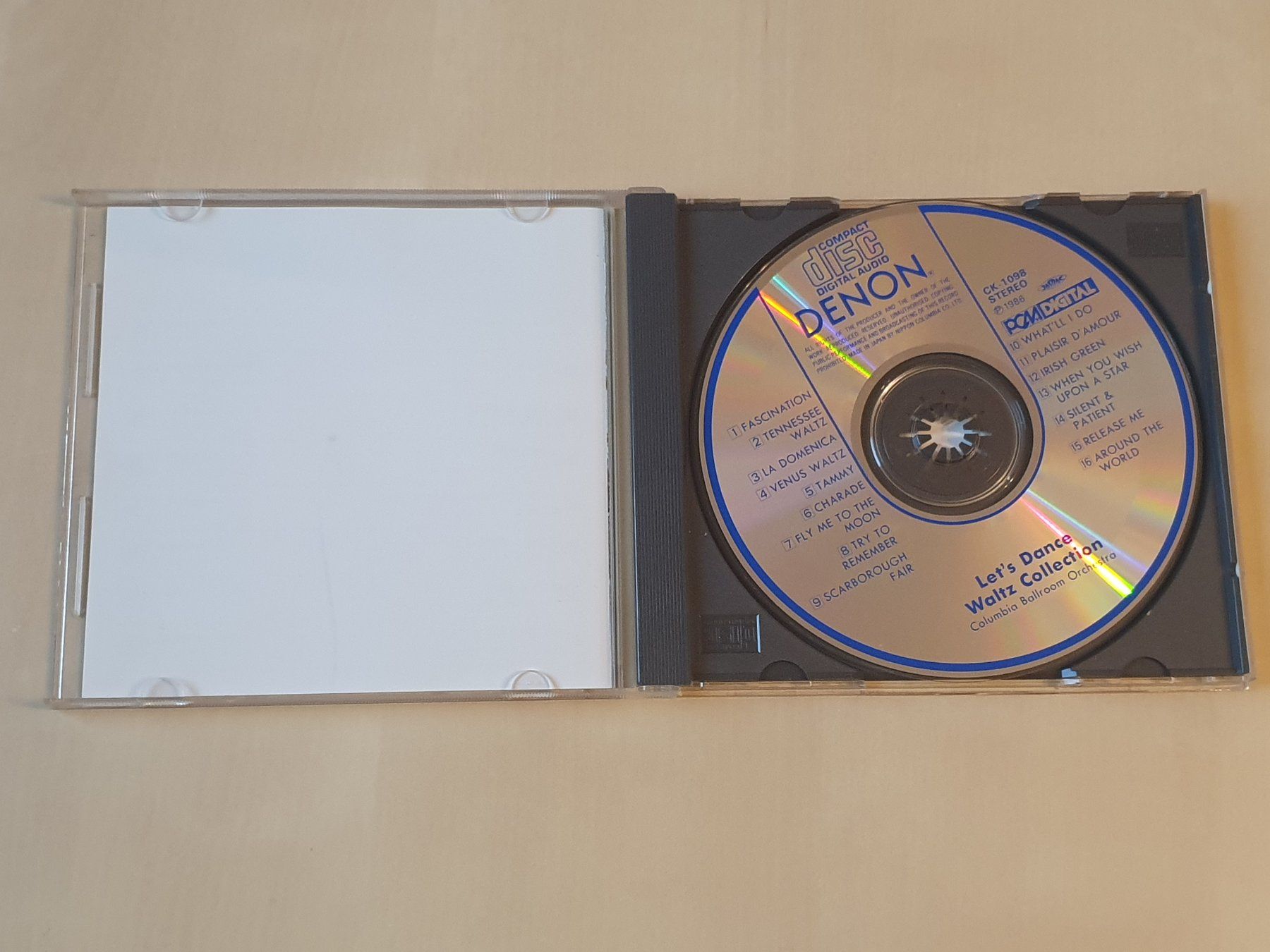 CD: Lets Dance Waltz Collection Japan – Usato da Stansstad venduto da collectorsshop 2