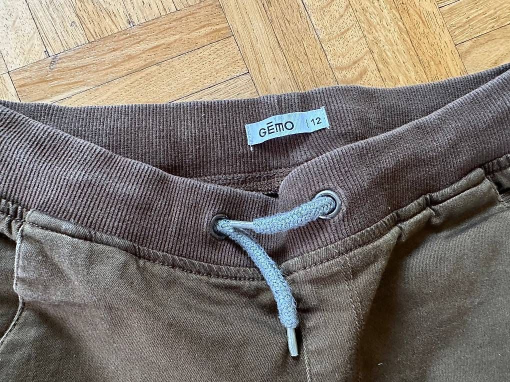 Hosen: Lange Hosen 146/152 – Gebraucht aus Zürich von sta_dvk9 1