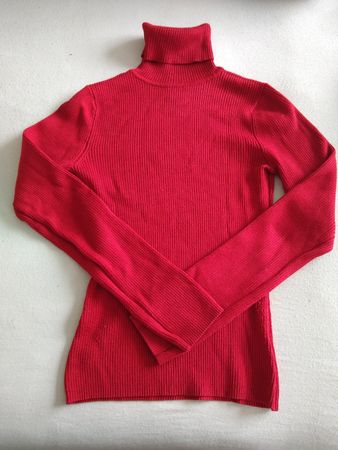 Red I.N.C. Turtleneck Sweater  Size S (more XS) from Macys