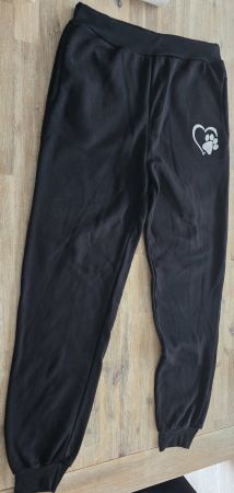 Jogginghose schwarz mit Pfotenmotiv gebraucht grösse XXL