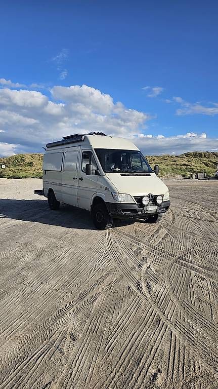 Veicoli da campeggio: Mercedes Sprinter 313 CDI 4x4 – Usato da Conters venduto da Wildmaennli1