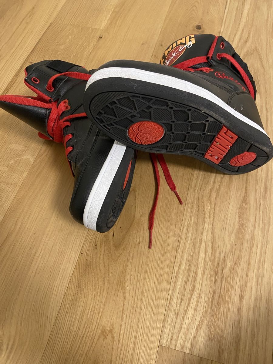 Schuhe für Jungen: Sneaker – Gebraucht aus Lausen von mar_2krj 5