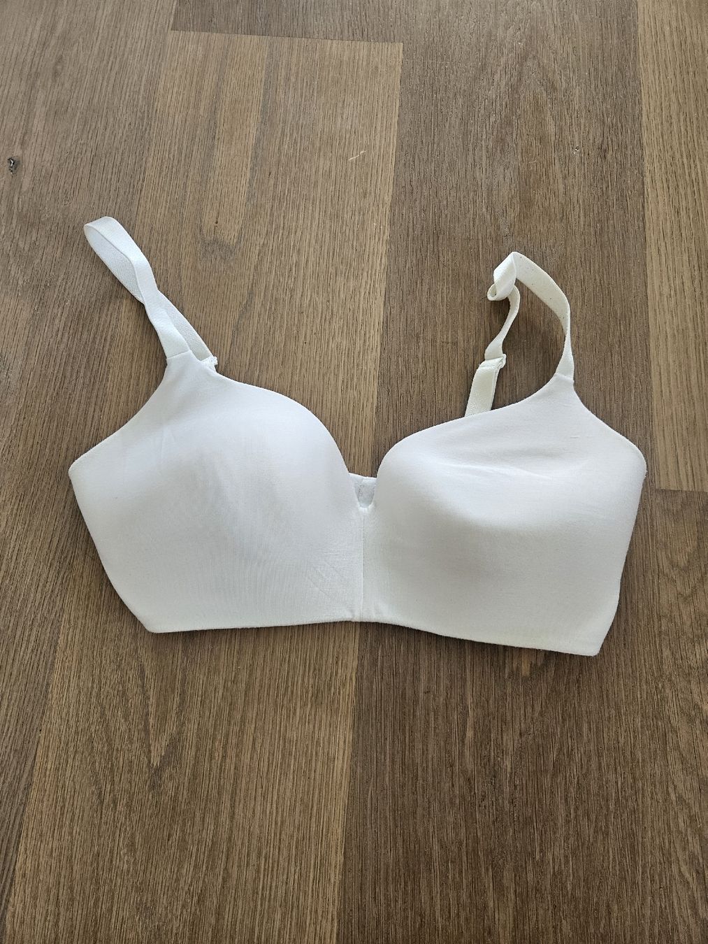 Sonstige Unterwäsche: Damen BH Weiss Grösse 75D – Gebraucht aus Rüschlikon von zzz1234