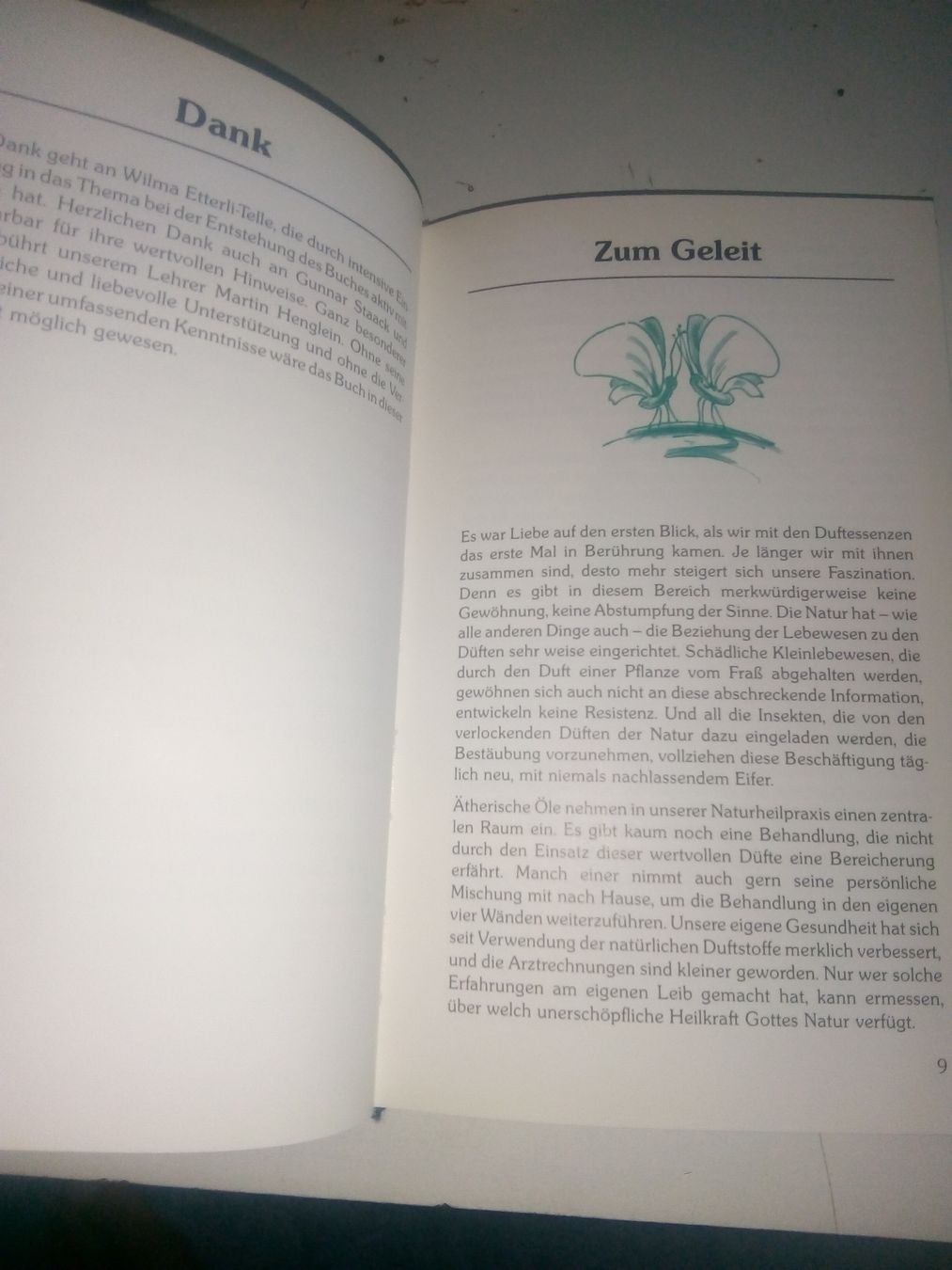 Libri: Die Duftfibel - Das ABC der ätherischen Öle    ©'1994 Midena – Usato da St. Gallen venduto da elkapone 6