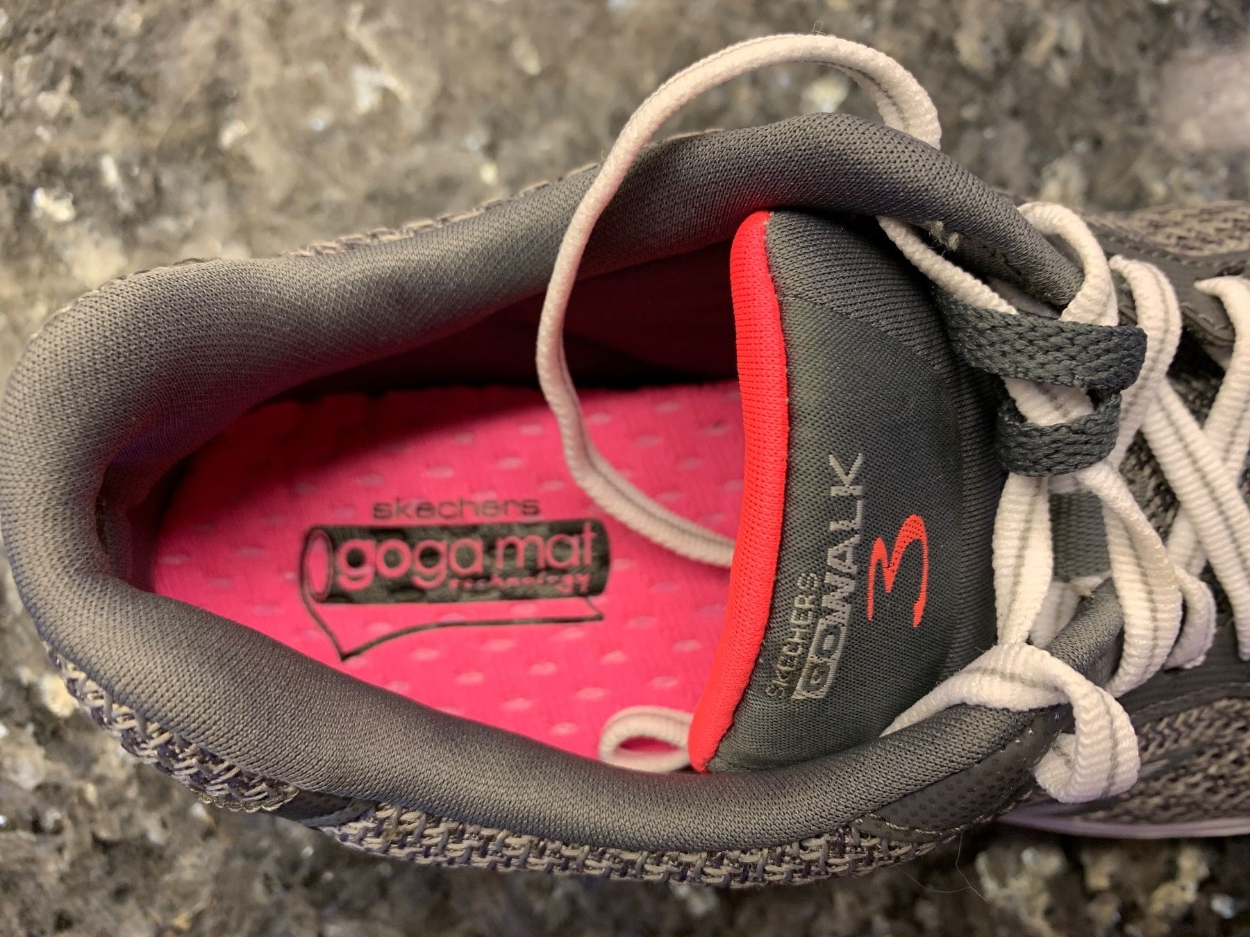 Skechers Damenschuhe: Skechers Grösse 36 – Neu und originalverpackt aus Belp von sabadesign 2