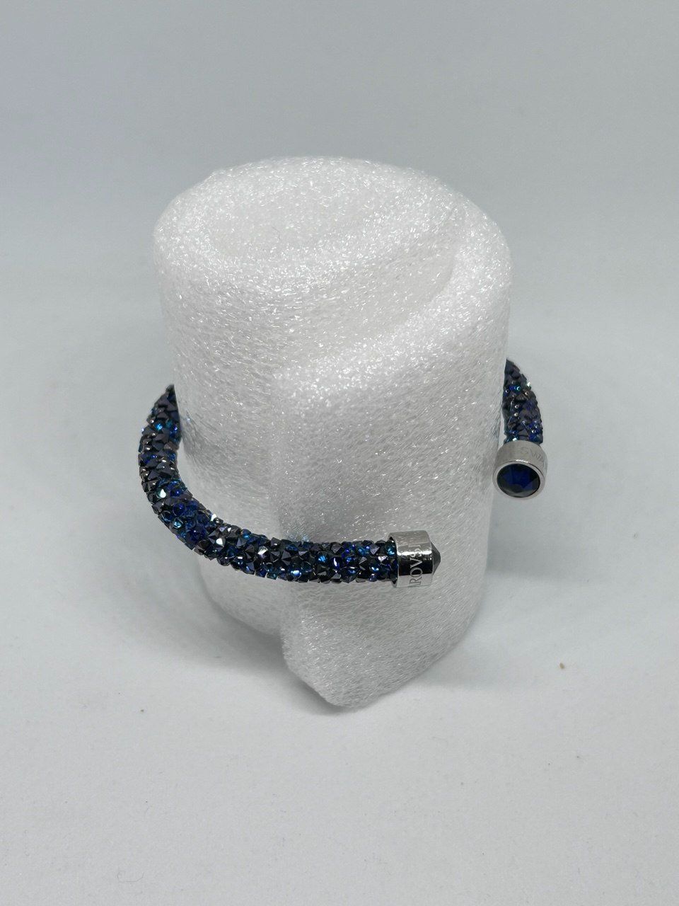 Swarovski Bracciali & Braccialetti: Bracciale rigido SWAROVSKI Crystaldust blu originale – Usato da Giubiasco venduto da LorisVale