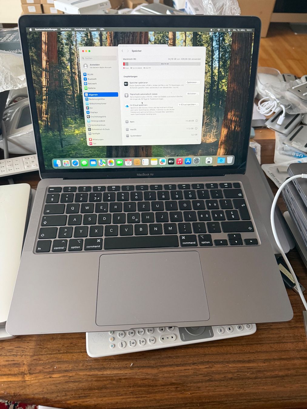 Apple Notebook: Macbook Pro 13 – Nuovo (secondo la descrizione) da Schattdorf venduto da Kofi57