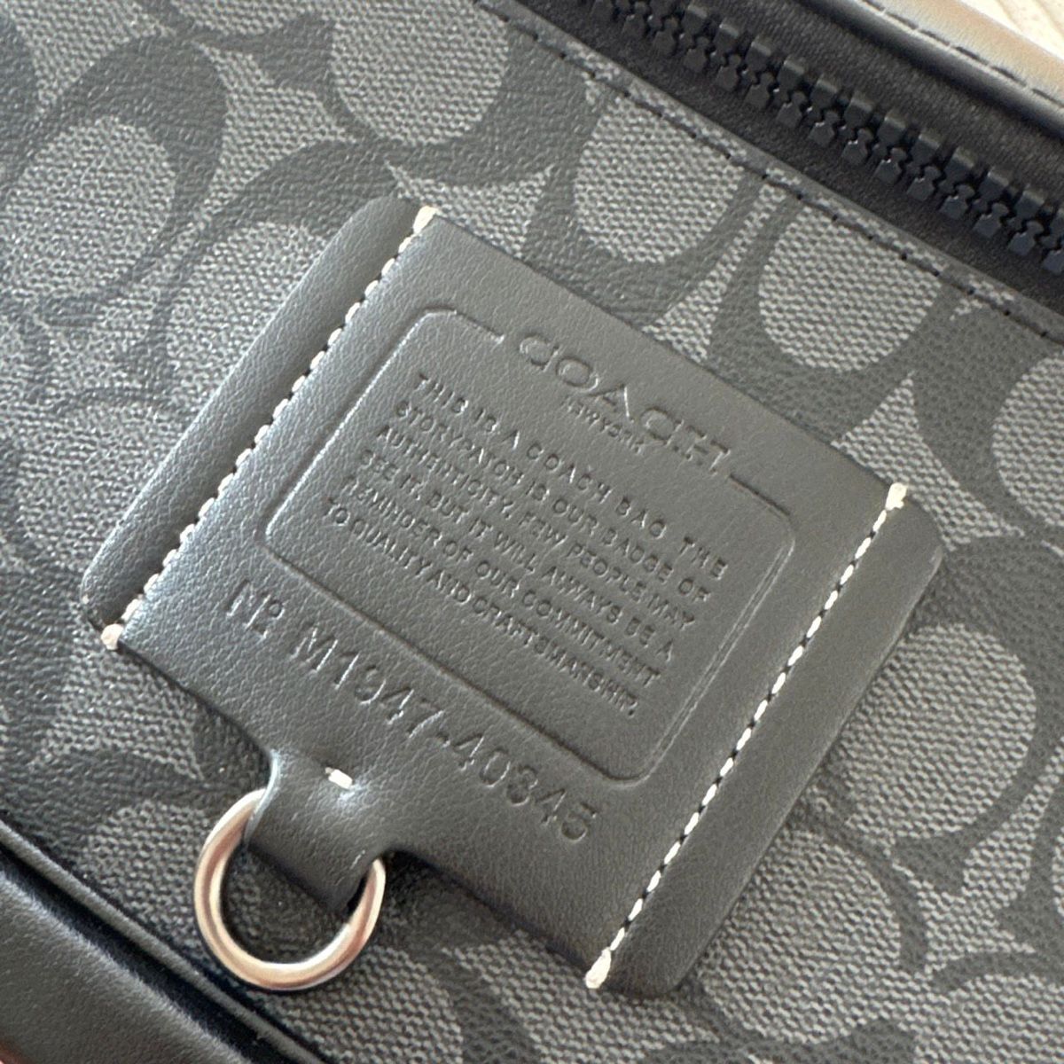 Coach Borse: ORIGINAL Coach Signature Belt Bag Men – Nuovo (secondo la descrizione) da Neuchâtel venduto da jul_r2nj 1