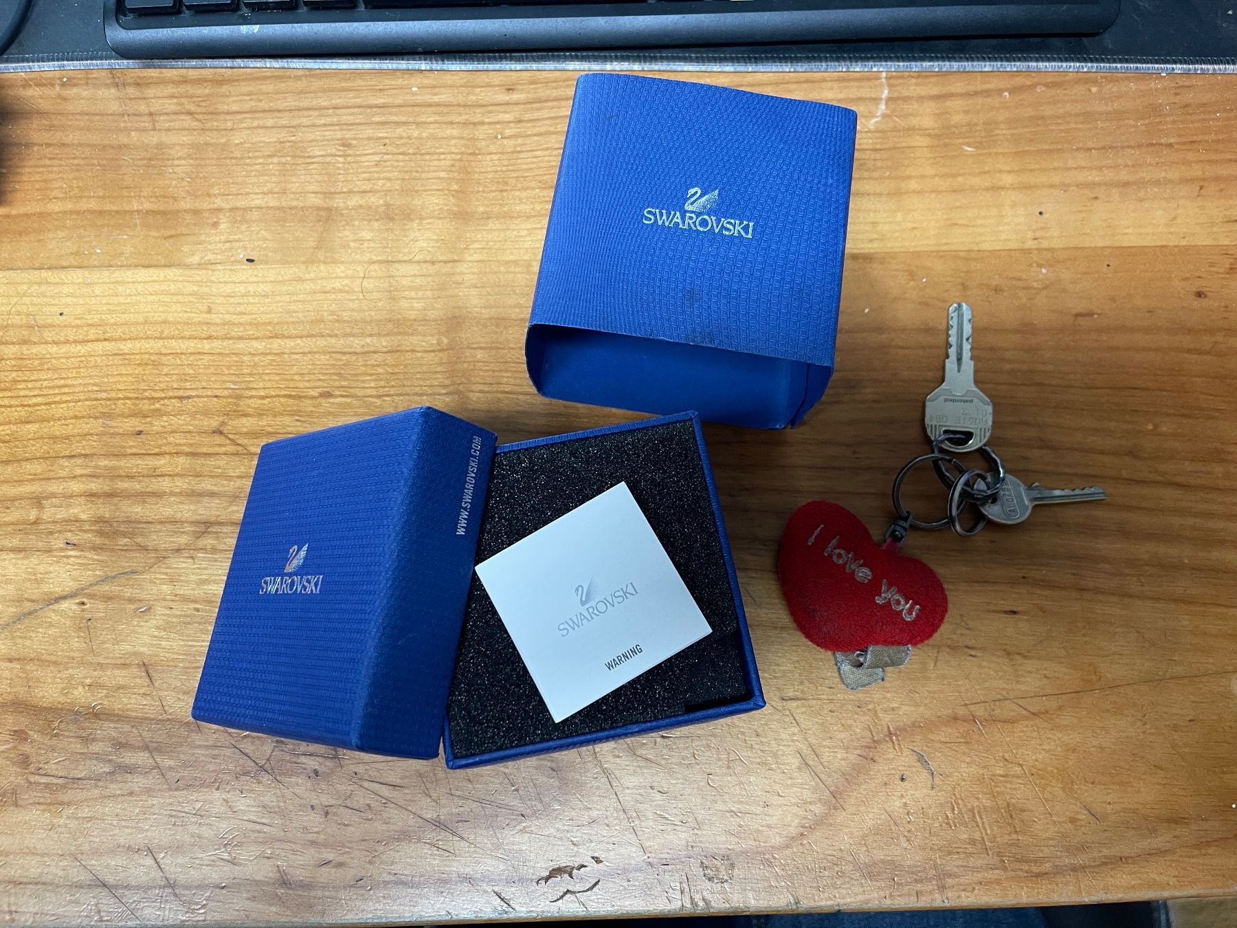 Swarovski Tutte le decorazioni: Swarovski Brillantes Herz ( 6.5cm x 5cm x 5cm ) – Nuovo e nell'imballaggio originale da Weinfelden venduto da ice_heart_xx 5