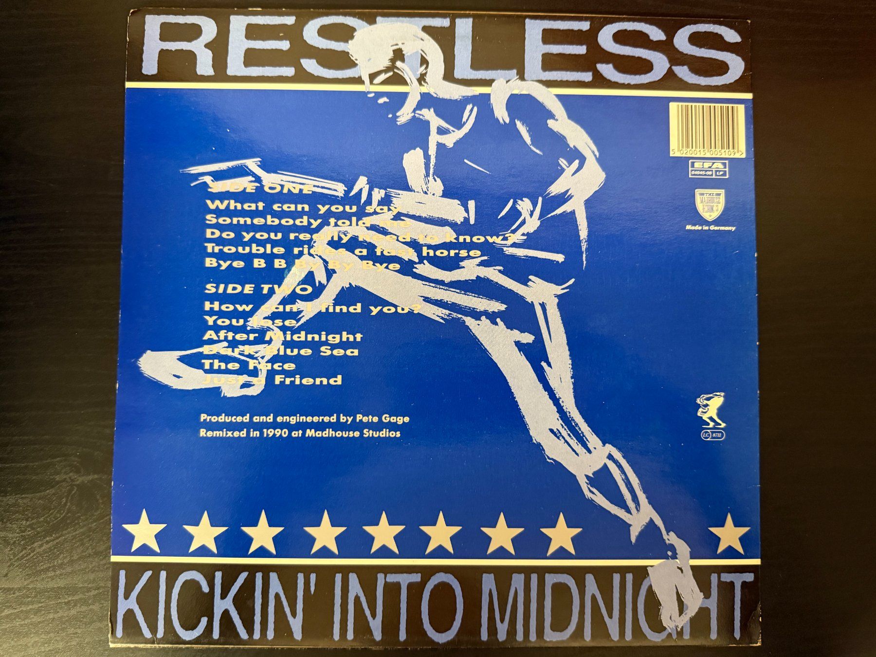 Dischi in vinile: Restless – Kickin' Into Midnight [LP DE 1990] – Usato da Tamins venduto da Dark-Skull-Vinyl 1