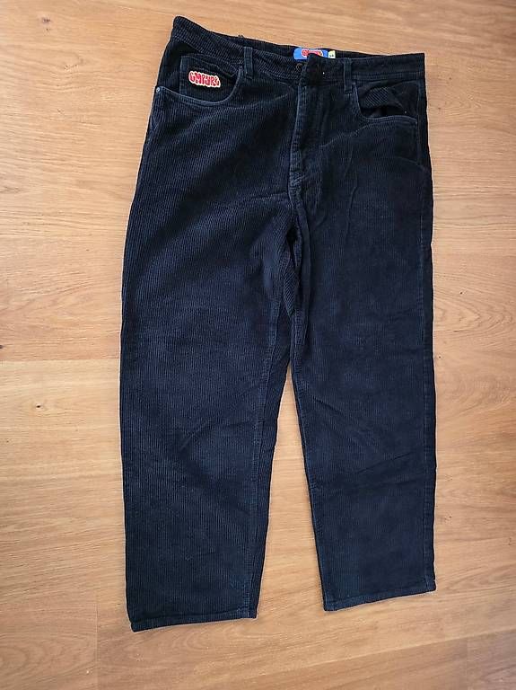 Pantalons: empyre hose – D'occasion à Winterthur par Weihong
