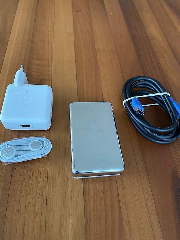 Lettore multimediale portatile: iPod Classic 1.Generation – Usato da Winterthur venduto da frenki10 3