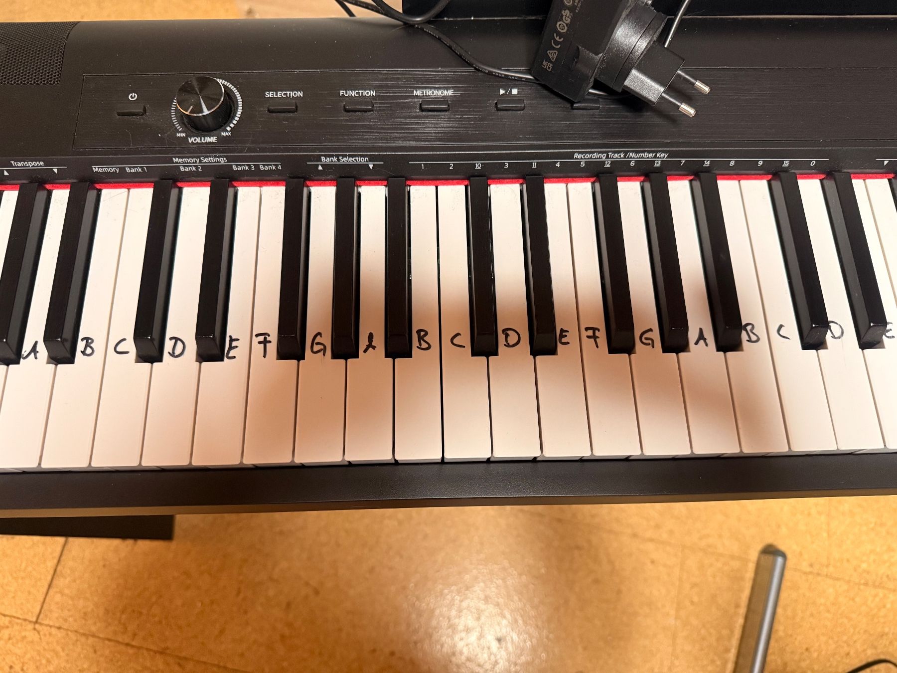 Instruments de musique: KeymaXX SDP-100 – D'occasion à Aarau Rohr par van_jlq5