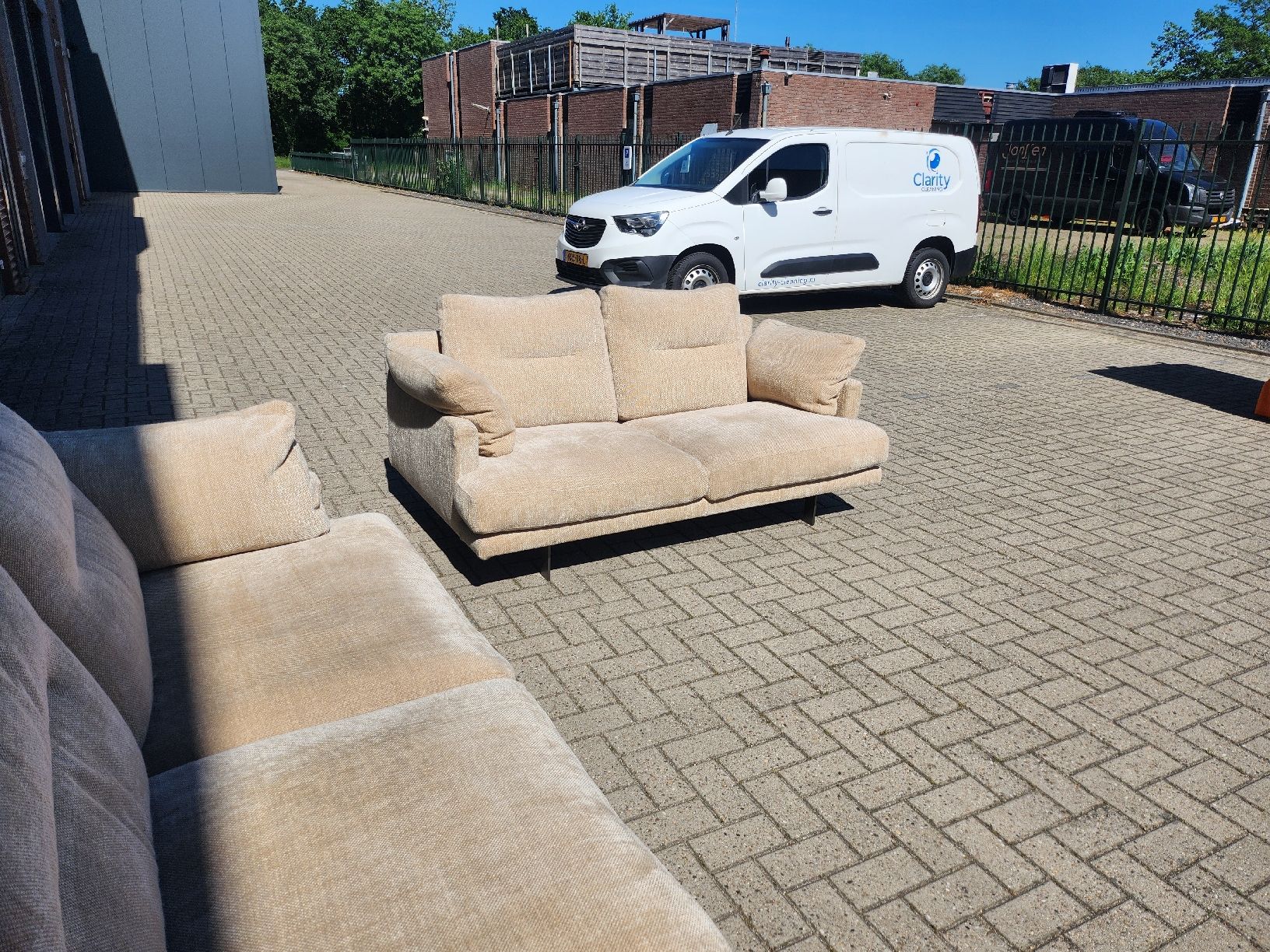 Sofas: Linteloo – George 3-Sitzer-Sofa & 2-Sitzer-Sofa – Gebraucht aus Nijmegen von HermsenDesign 4