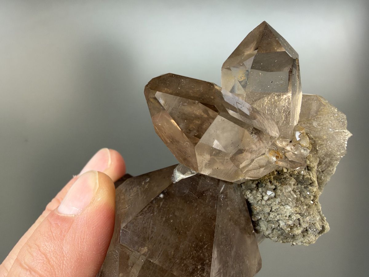 Mineralien & Heilsteine: Rauchquarz Val Cavardiras – Gebraucht aus Oberuzwil von Crystall0 9