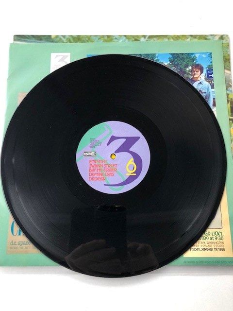 Schallplatten: Three – Gebraucht aus Aarwangen von Jukebox3 8