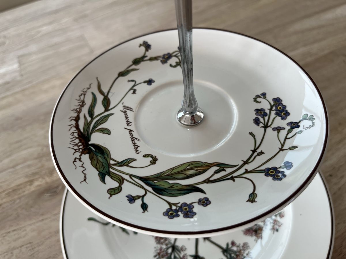 Tutte le decorazioni: Villeroy & Boch – Usato da Toffen venduto da Coroner 2