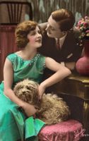 Liebespaar, Hund, Art Deco