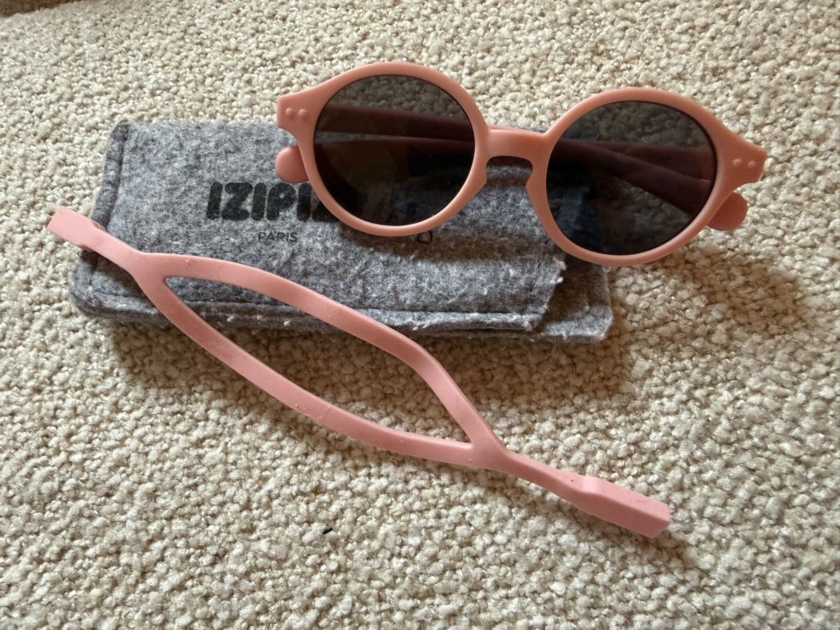 Izipizi Occhiali & Lenti: Izipizi Baby Sonnenbrille – Usato da Horgen venduto da Fen8800