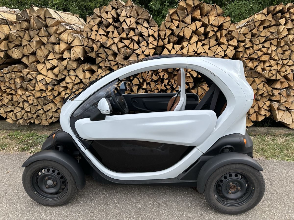 Renault Automobili: Renault Twizy ab MFK  – Usato da Trüllikon venduto da angela4444