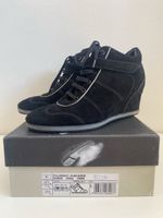 Geox sneakers in pelle scamosciata nera n. 41,