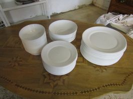 Geschirr 48-teilig weiss von IKEA                    (Nr.19)