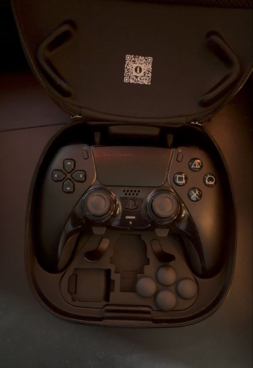 Sony Console: PS5 Slim Disc Edition + DualSense Edge (Black) + Original – Usato da Lausanne venduto da owa_62n9 3