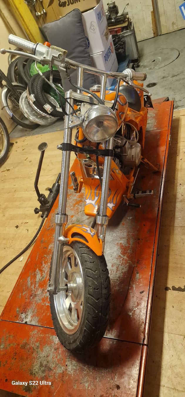 Mini Bikes: Mini Chopper Orange mit Flammen Optik – Defekt aus Niederlenz von Gidd 6
