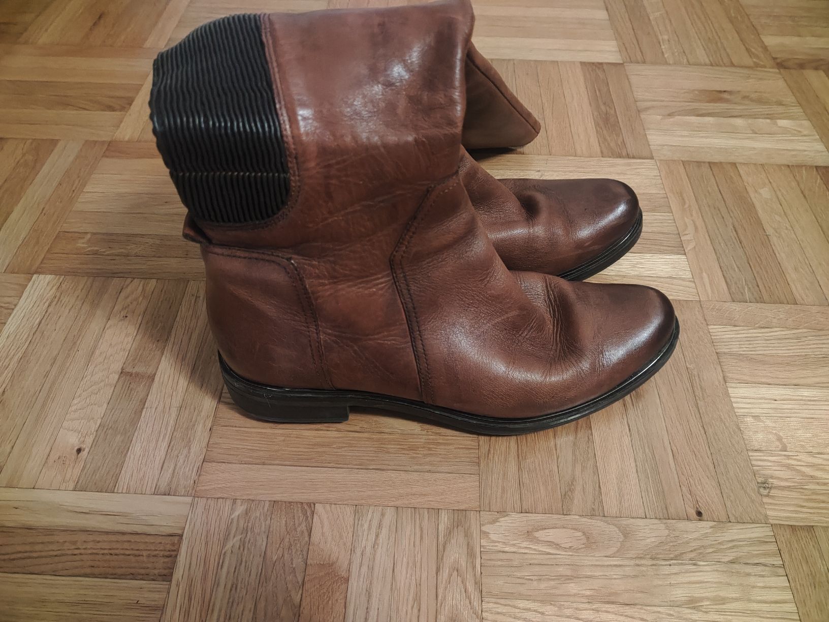 Scarpe da donna: stiefel – Usato da Basel venduto da anj_qnd5 2