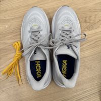 HOKA Arahi Schuhe Gr.44 2/3