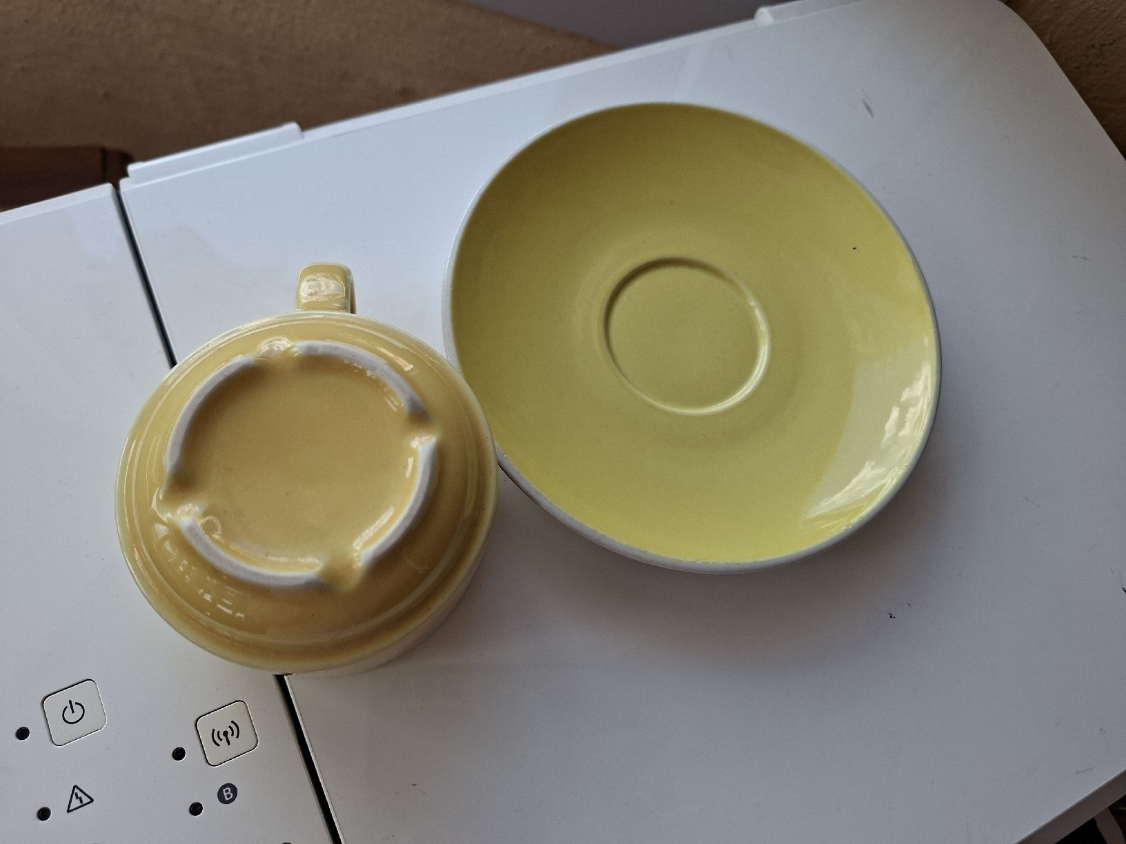 Rössler Tazze: rössler Tasse gelb – Usato da Meinisberg venduto da MartinaM1972 2