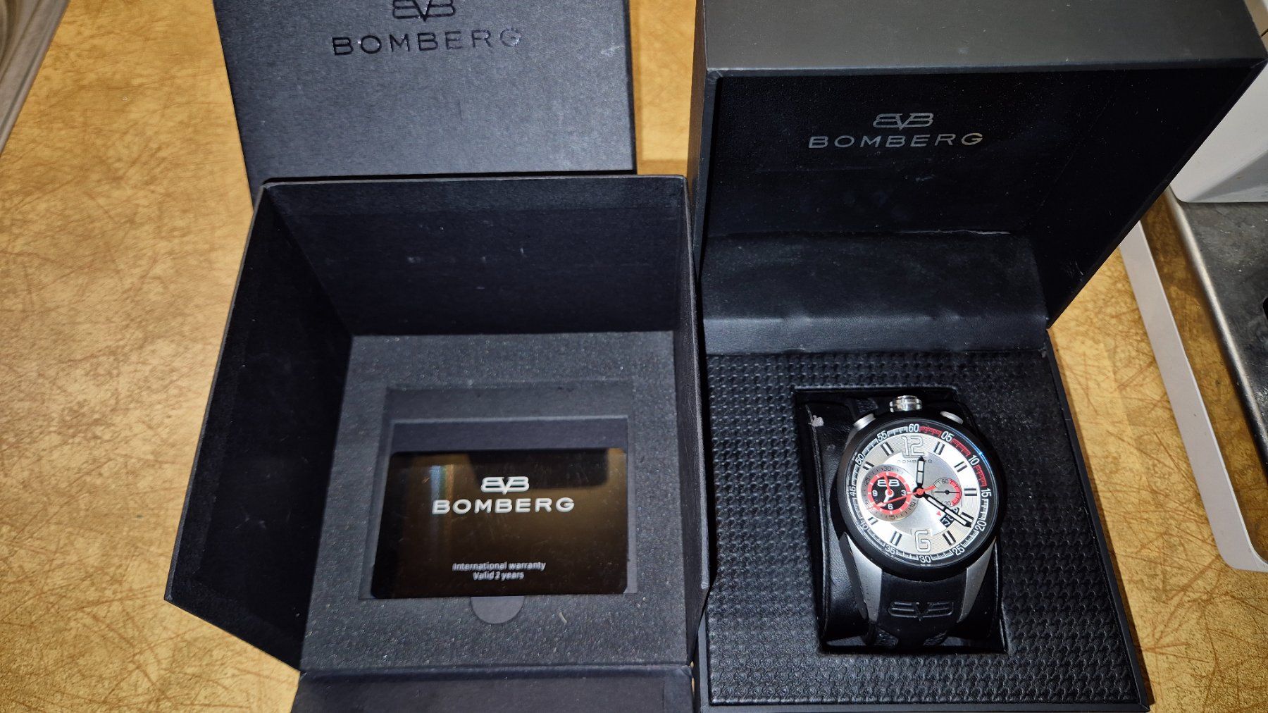 Bomberg Orologi: BOMBERG BOLT 68 "Bullhead" Schweizer Chrono Uhr ref. NS44CH – Nuovo (secondo la descrizione) da ORIGLIO venduto da Mao2 1