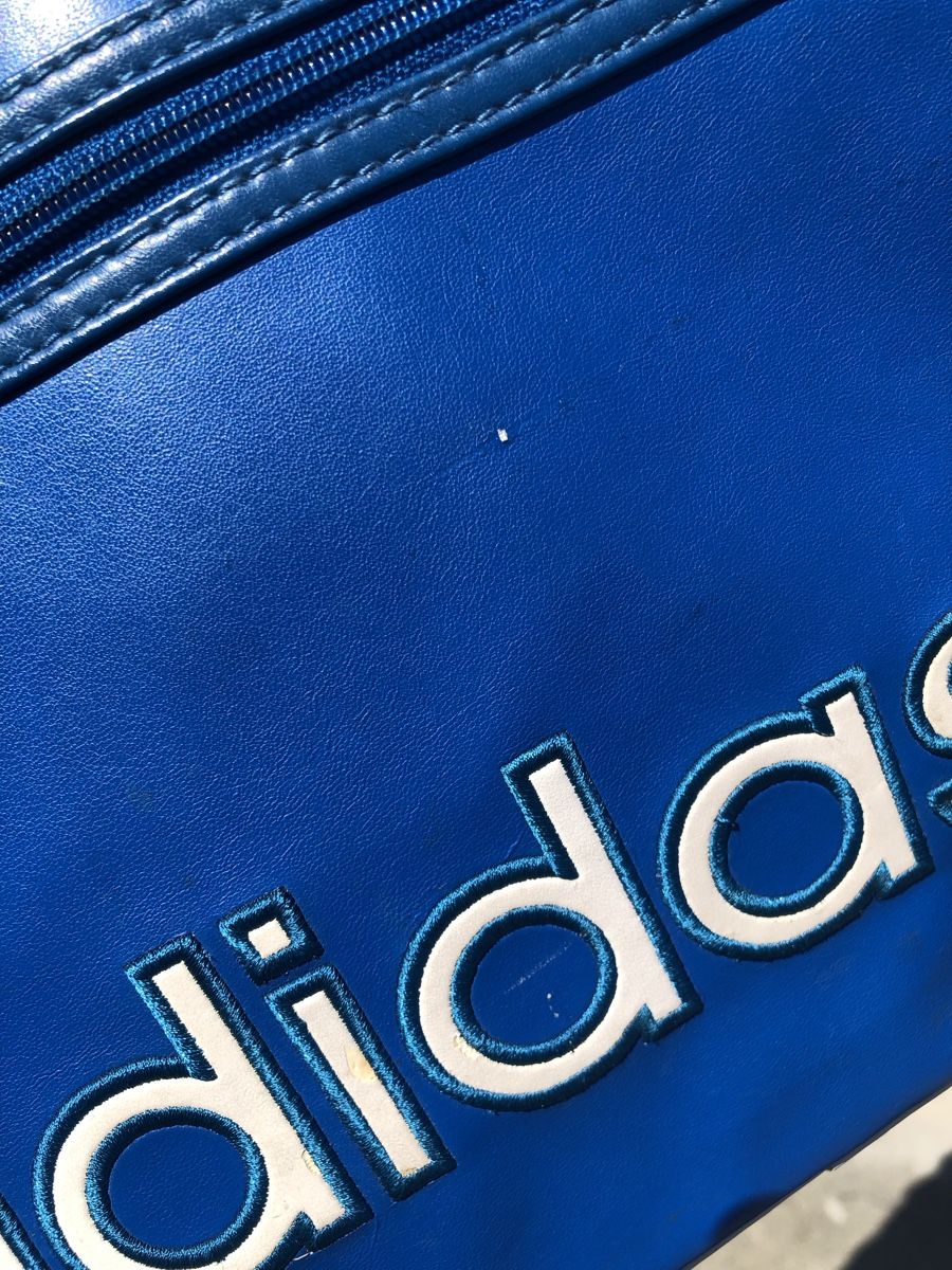 Adidas Borse: vintage Adidas Tasche – Usato da Fribourg venduto da ann_l9b7 5