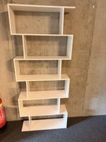 Sehr schönes Bücherregal   190cm Höhe auf 80cm Breite auf 23