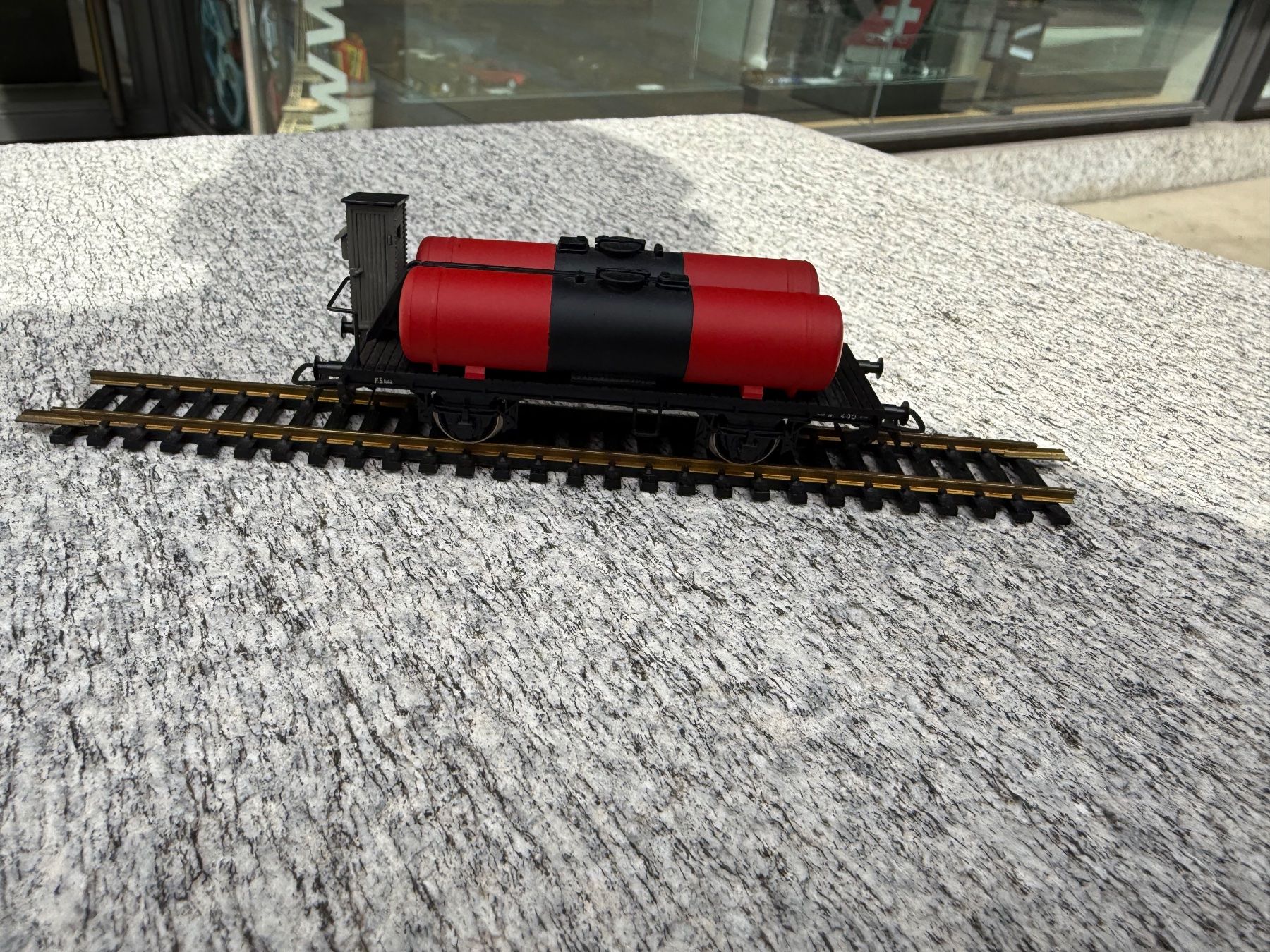Rivarossi Modellini di ferrovie: Rivarossi H0 Vagone FS – Usato da Chiasso venduto da Carrara-Modellismo 3